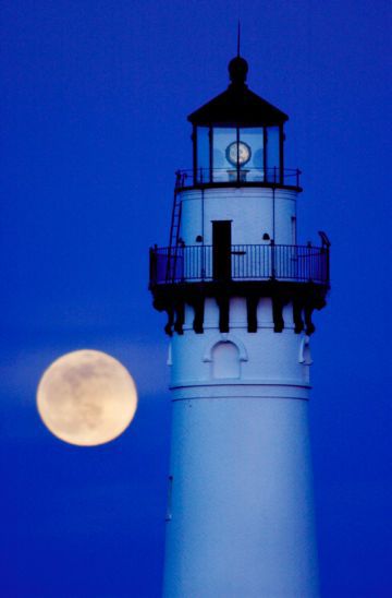 Moonrise over Lighthouse